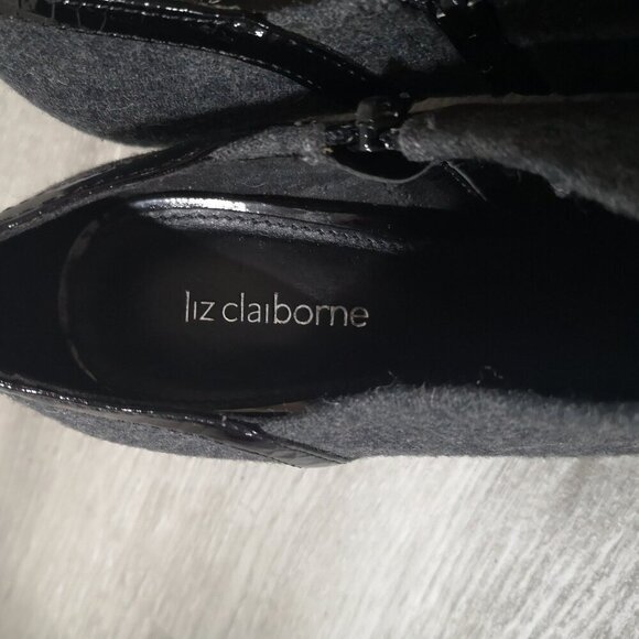 Liz Claiborne Jillian Ladies Size 7.5M Dark Grey Side Zipper Closure Booties - Picture 6 of 10